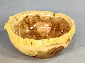 Handmade Wooden Bowl / Acacia Burl Wood